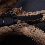 Survival Axt 8-in-1 – Multifunktionale Camping Axt mit Messer, Feuerstarter & Kompass